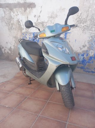 Daelim NS 125 Scooter Gris