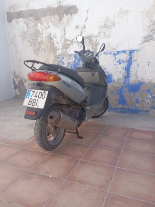 Daelim NS 125 Scooter Gris