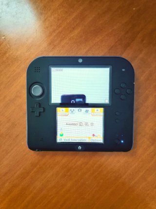 Nintendo 2DS Mario Kart 7 + Caricabatterie