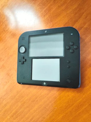 Nintendo 2DS Mario Kart 7 + Caricabatterie