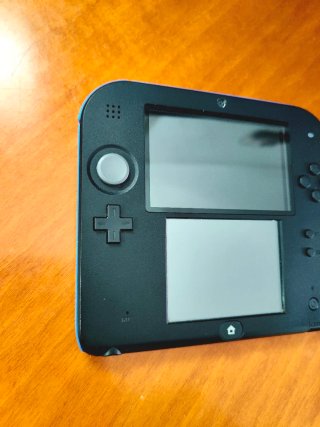 Nintendo 2DS Mario Kart 7 + Caricabatterie