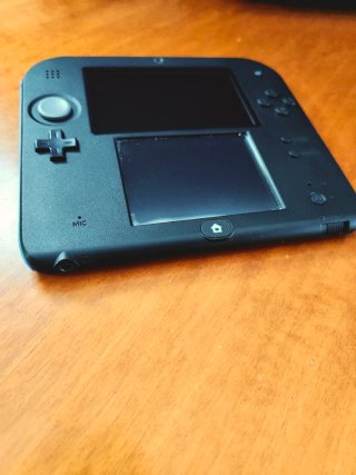 Nintendo 2DS Mario Kart 7 + Caricabatterie