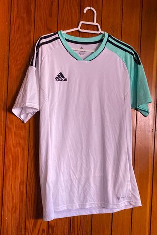 Camiseta Adidas Talla M Blanca y Verde