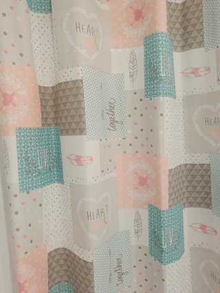 Cortinas juveniles patchwork