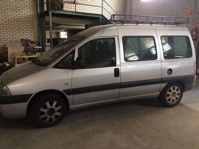 Leer Solo BACA furgoneta.Peugeot Expert 2006 - foto 1