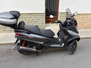 Piaggio MP3 500 Negra