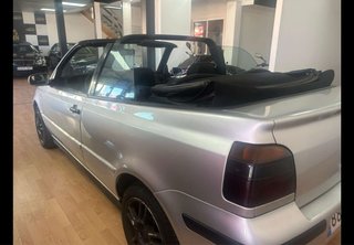COCHE GOLF CABRIO DESCAPOTABLE AVERIADO