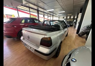 COCHE GOLF CABRIO DESCAPOTABLE AVERIADO
