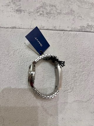 Reloj Gant Rojo y Plateado