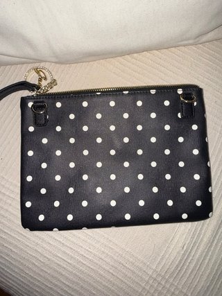 Bolso de mano Guess lunares