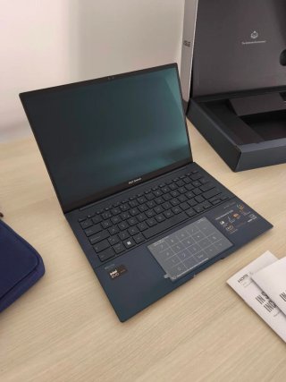 Asus Zenbook 14 OLED
