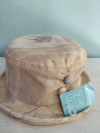 Sombrero de verano estampado
