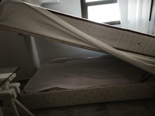 Cama 90 con canapé y cabecero corazón