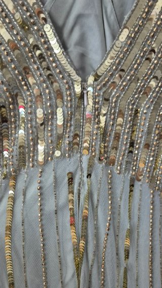 Vestido ASOS DESIGN de fiesta con lentejuelas