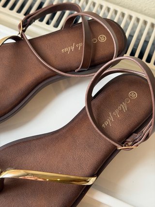Sandalias planas mujer marrón y dorado talla 38