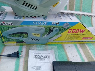Tagliasiepe Elettrico KOMBO 550W