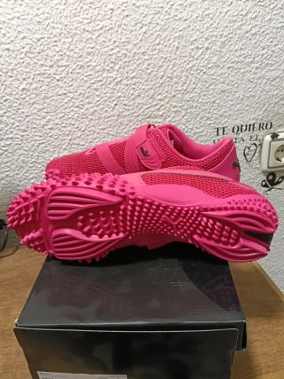 Zapatillas Puma Mostro Rosa
