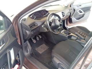 Peugeot 308 1.6 hdi EN PERFECTO ESTADO
