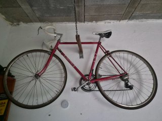 Bicicleta BH Clásica Roja