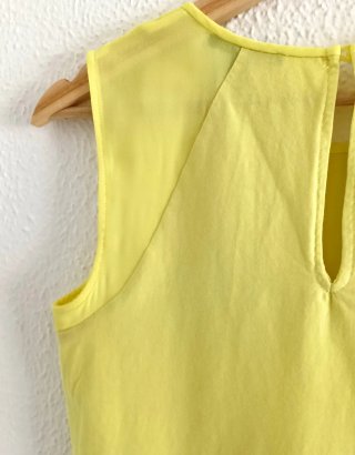 Top Mango amarillo semitransparente talla S
