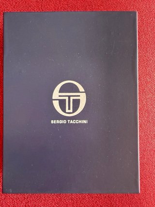 Portafoglio uomo sergio tacchini colore nero.