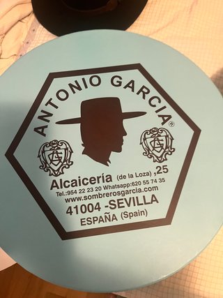 Sombrero de ala ancha de Antonio García. Sevilla.