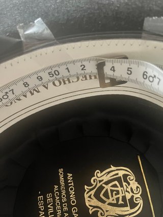 Sombrero de ala ancha de Antonio García. Sevilla.