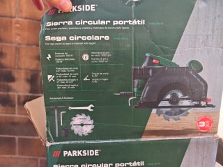 Sierra Circular Parkside Portátil 750W