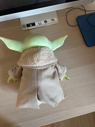 Peluche Yoda Bebé