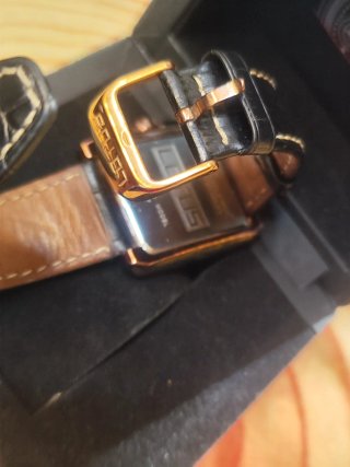 Reloj Lotus Cronógrafo Dorado y Negro