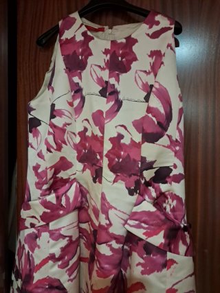 Vestido Midi Carolina Herrera flores Talla 10