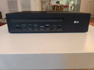 Xbox One 1TB Nero