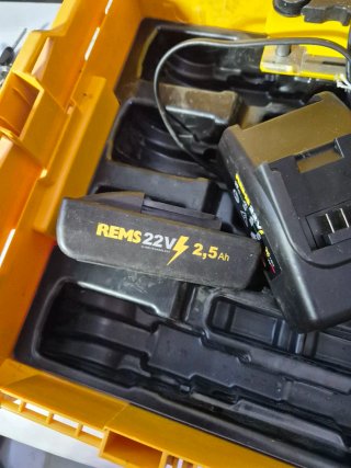 Prensa Rems Mini 2025 + Batería 22V