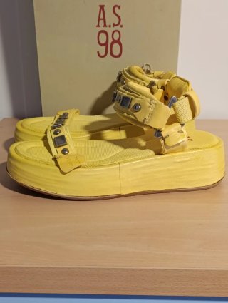 Sandalias A.S.98 Talla 38 Amarillas