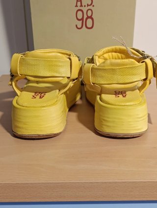 Sandalias A.S.98 Talla 38 Amarillas