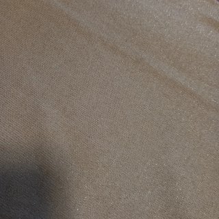 Jersey beige con hilo dorado