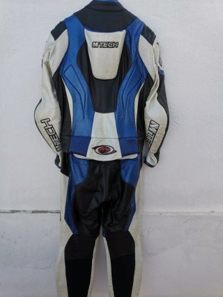 Mono MTech Talla 54 con chepa