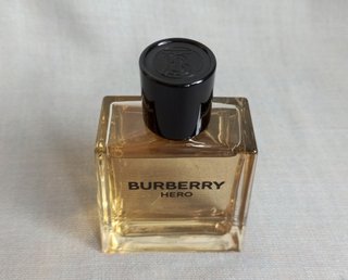 EDT Burberry HERO 100 ml (NUEVO)