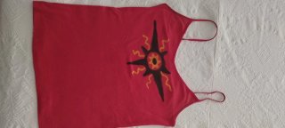 Camiseta tirantes fino tela roja