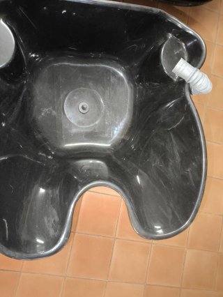 Lavacabezas portátil negro