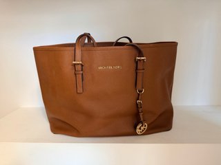 Bolso Michael Kors Marrón Dorado