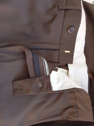 Pantalón marrón