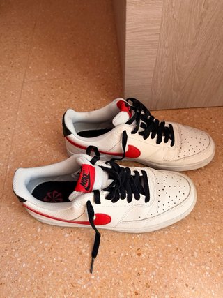 Nike Court Vision Talla 42 Hombre