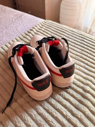 Nike Court Vision Talla 42 Hombre