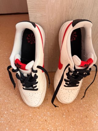 Nike Court Vision Talla 42 Hombre