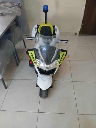 Moto Eléctrica Infantil Blanca y Amarilla