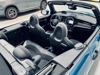MINI Mini JOHN COOPER WORKS CABRIO. NACIONAL.