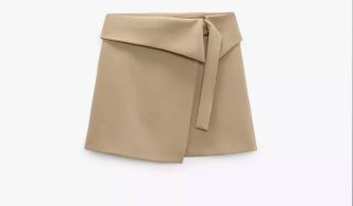 Falda cruzada Zara beige talla L
