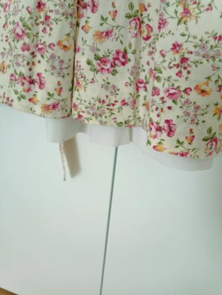 Vestido niña floral con smock
