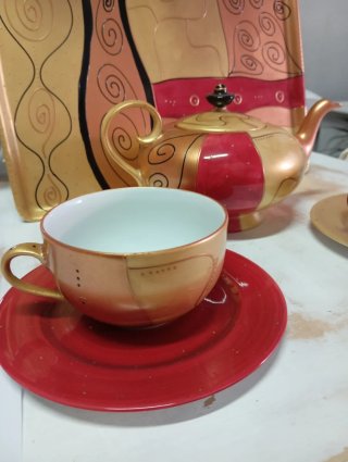 Servizio da tè oro e rosso